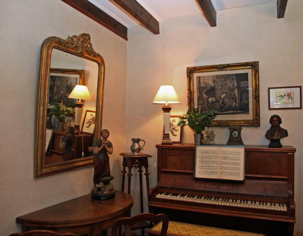 Cléder Manoir De Kerliviry B&B 외부 사진